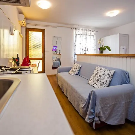 Severina Apartment *